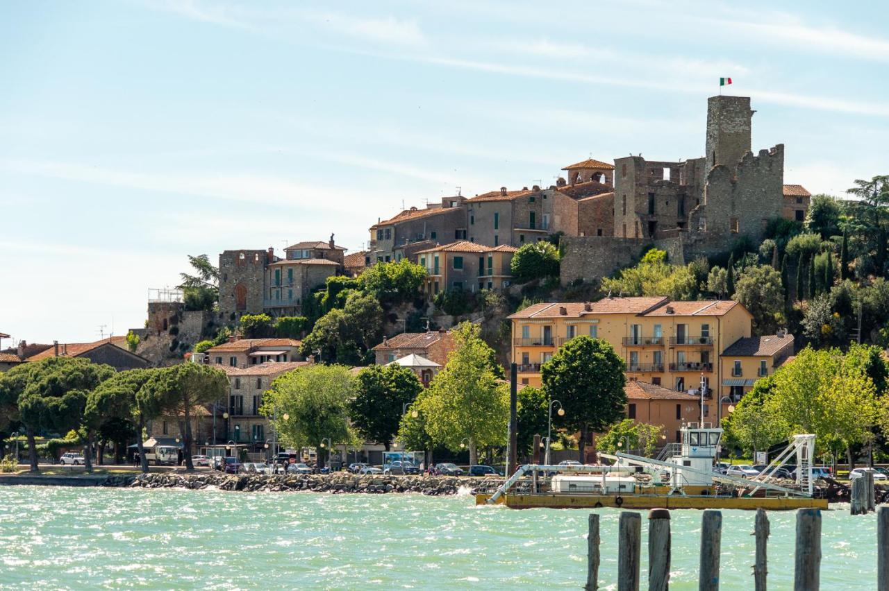 Alla Rocca Del Lago Dimore Passignano sul Trasimeno Eksteriør bilde