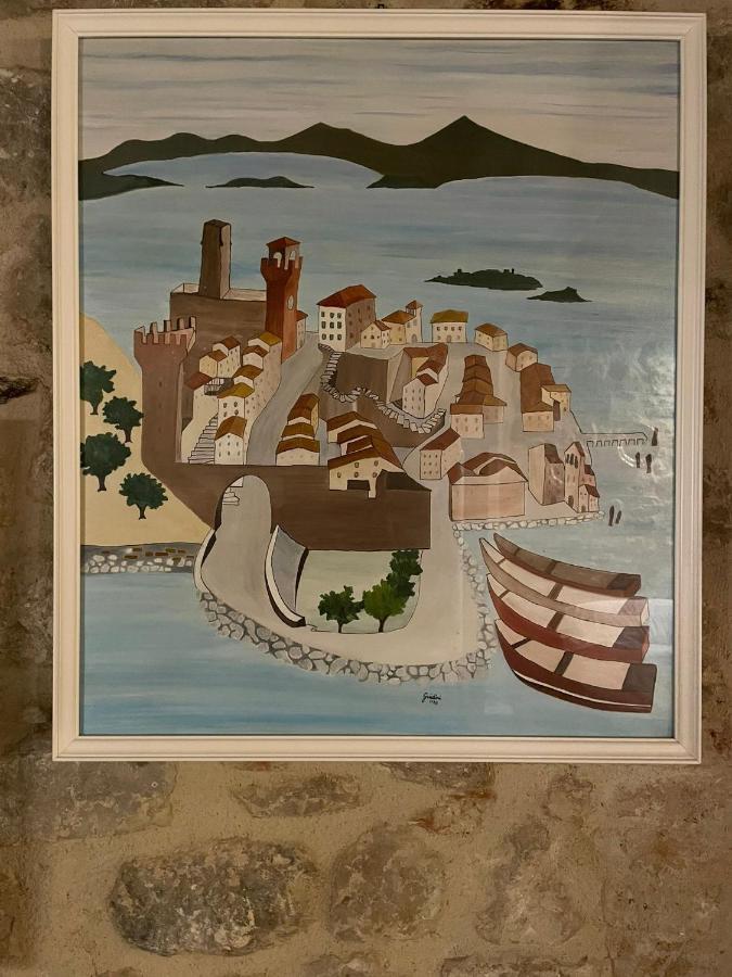 Alla Rocca Del Lago Dimore Passignano sul Trasimeno Eksteriør bilde